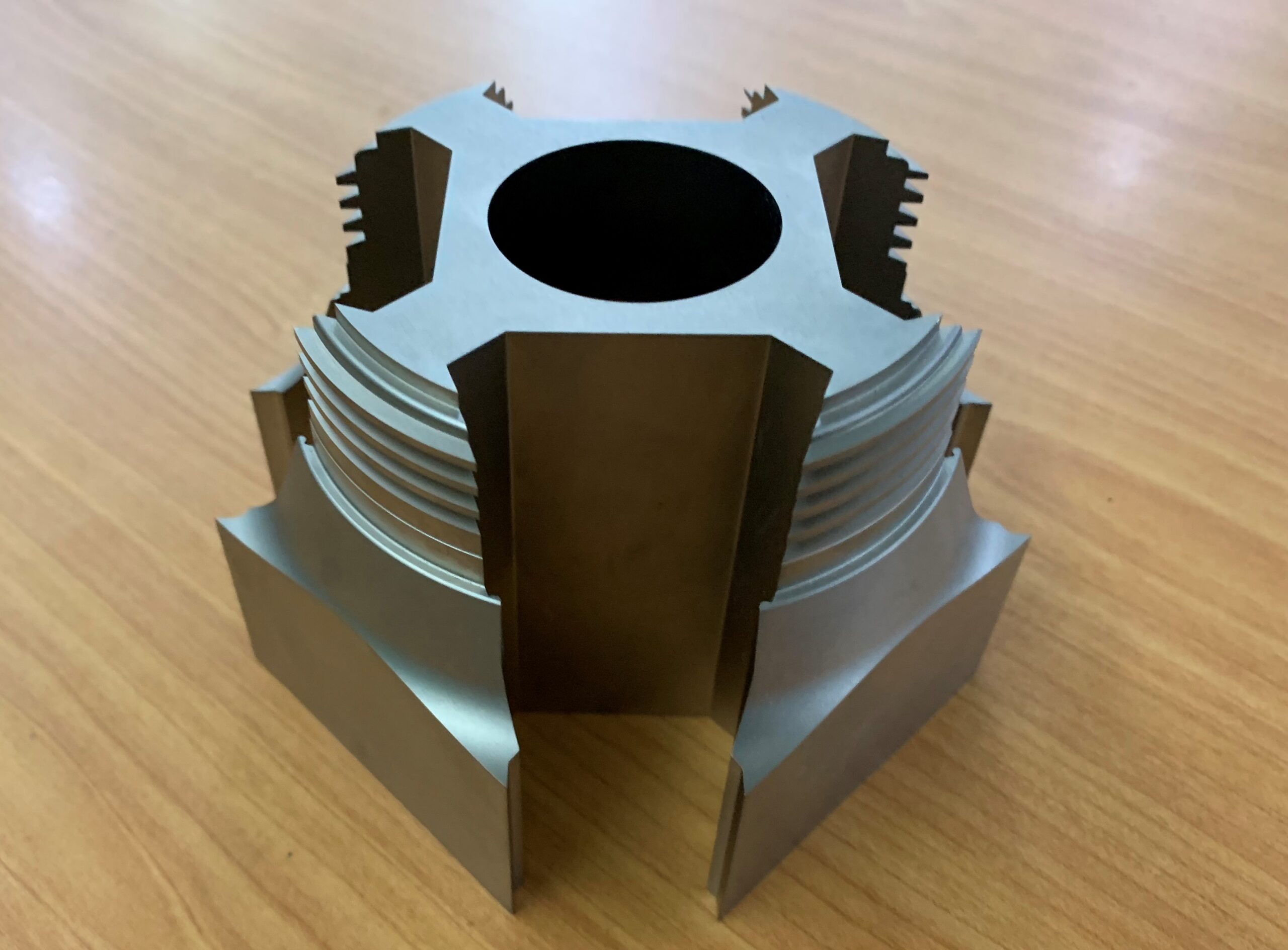 Precision jaw holder